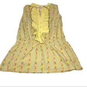 Nick & Mo Sleeveless floral top w/ ruffles